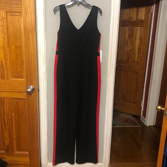 Donna Morgan black and red jumpsuit - Picture 3 of 5